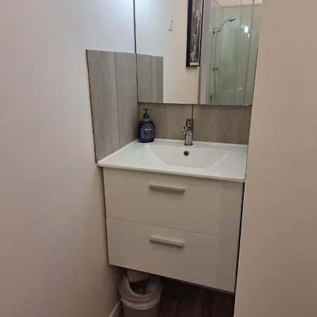 Etablissement Somoko Plusieurs Dans Un Seul Immeuble! Ideale Pour Voyager Ensemble En Toute Independance דירה *